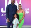 LeBron James avec sa fille Zhuri Nova James et sa femme Savannah Brinson à la World Premiere de Space Jam: A New Legacy à Los Angeles, le 12 juillet 2021