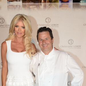 Christophe Leroy et Victoria Silvstedt - 21e soirée blanche de Christophe Leroy aux Moulins de Ramatuelle le 8 juillet 2016. © Rachid Bellak / LMS / Bestimage
