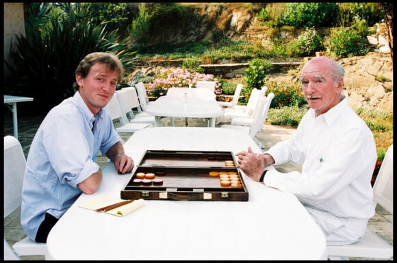 Archives - Rendez-vous avec Eddie Barclay et son fils Guillaume dans sa villa "Maison du cap" de Saint-Tropez.