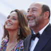 Cannes 2021  : Kad Merad et Julia Vignali amoureux complices sur le tapis rouge