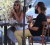 Heidi Klum déjeune en famille au restaurant "Fred Seagal" à Los Angeles, avec son mari Tom Kaulitz, le 3 juillet 2021.