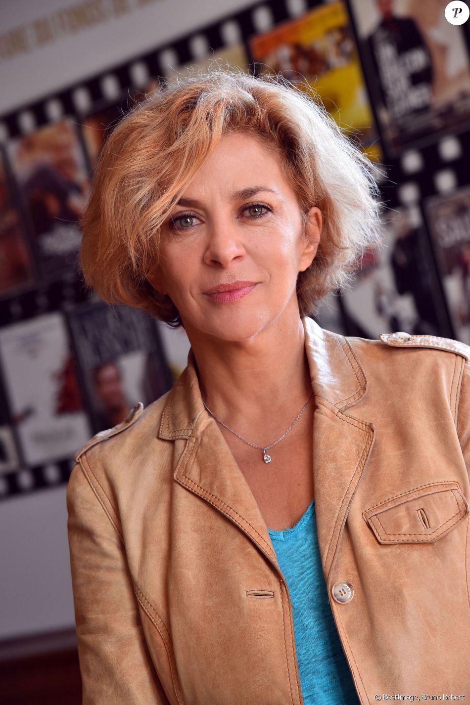 Info - Corinne Touzet a perdu son père Bernard - Corinne Touzet présidente du Comité de lecture pour le fonds de soutien à la production cinématographique et audiovisuelle 2017 a annoncé les futurs productions de films ou séries, ou documentaires qui toucheront une aide du Conseil Départementale, Nice le 5 octobre 2017. © Bruno Bebert/Bestimage