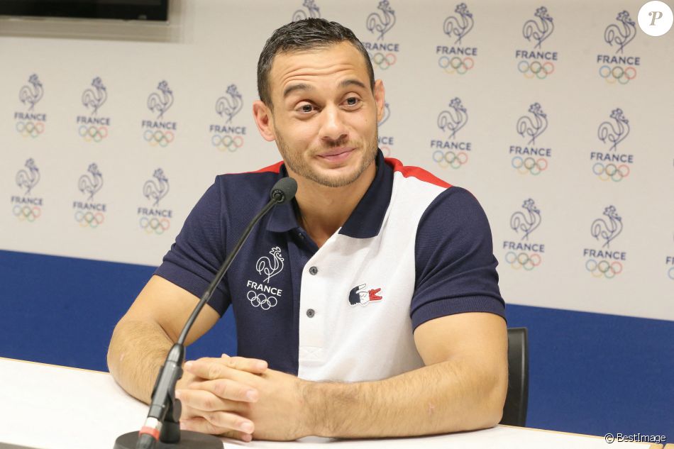 Samir Ait Said, porte-drapeau français aux Jeux olympiques de Tokyo (23 juillet - 8 août 2021) en conférence de presse à Paris, le 5 juillet 2021.