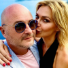 Cauet surpris sous la douche par sa compagne Nathalie Dartois : "Quel trouillard !"