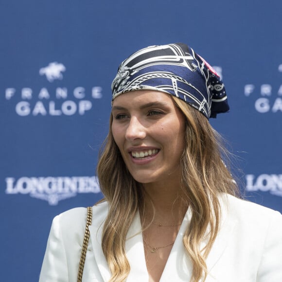 Camille Cerf - Prix de Diane Longines à l'hippodrome de Chantilly, le 20 juin 2021. © Pierre Perusseau/Bestimage 