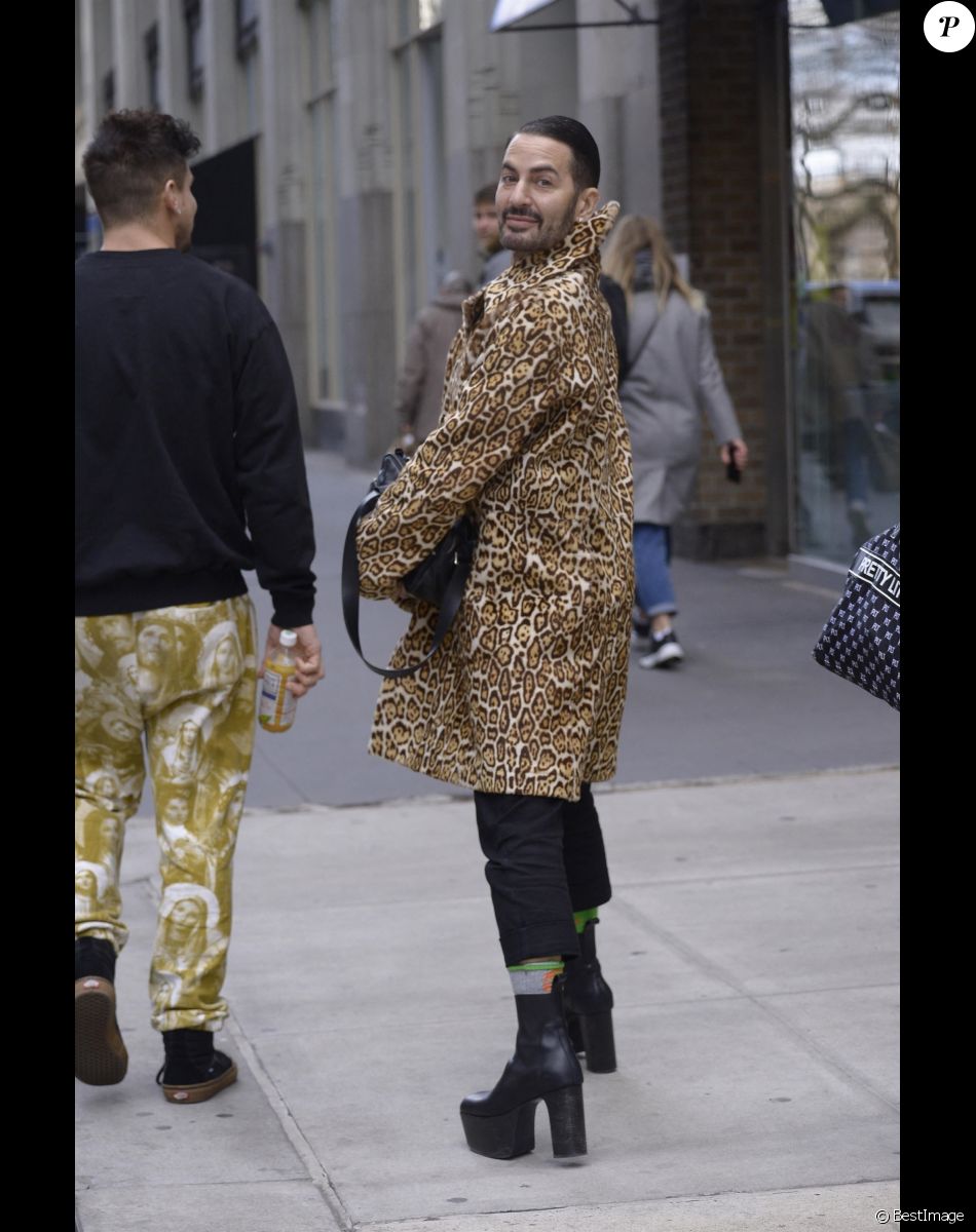 Marc Jacobs et son mari Charly Defrancesco visitent des appartements dans la résidence Four Seasons Private dans le quartier de Tribeca à New York.