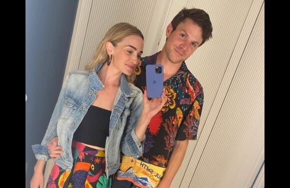 Brianne Howey et Matt Ziering sur Instagram. Le 8 mai 2021.