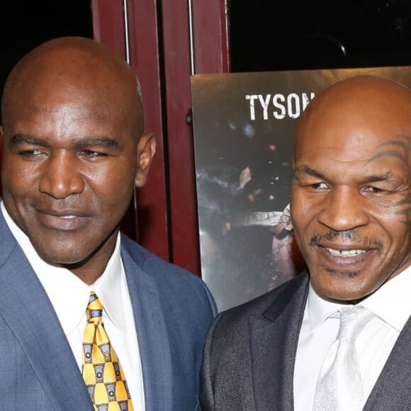 Evander Holyfield et Mike Tyson à l'avant-première de "Champs" à New York, le 13 mars 2015