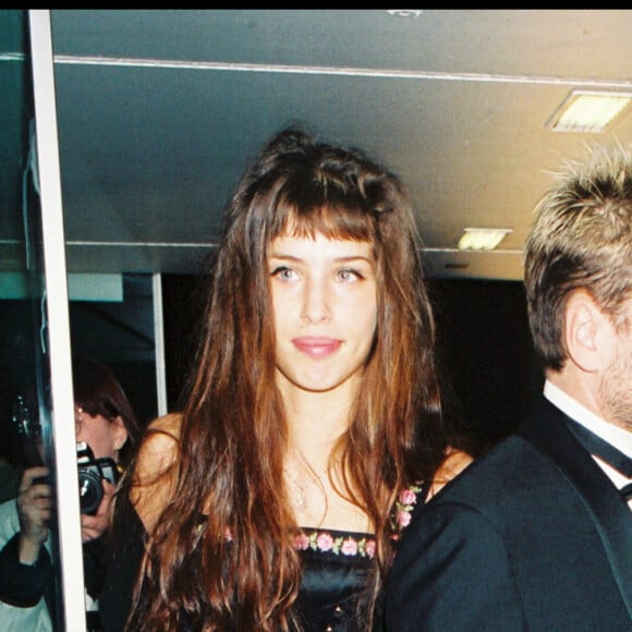 Archives- Luc Besson et Maïwenn lors des Césars en 1995.