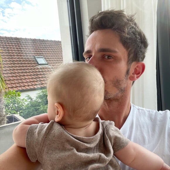 Guillaume Pley avec son fils Côme, le 20 juin 2021