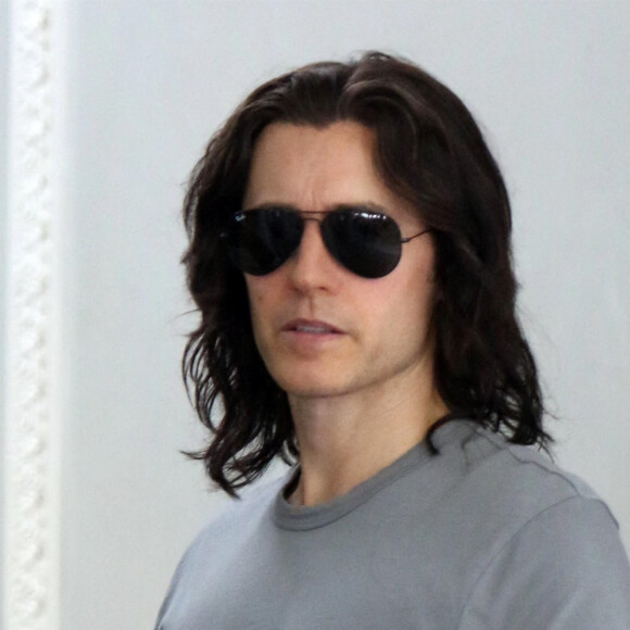 Anne Hathaway et Jared Leto sur le tournage de la série "WeCrashed" à Manhattan, New York, le 8 juin 2021.  New York City, NY - Anne Hathaway and Jared Leto seen filming Apple TV+ series 'WeCrashed' in New York City. on June 8th 2021. 