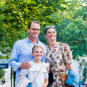 La princesse Victoria de Suède, Le prince Daniel de Suède, La princesse Estelle de Suède, - La famille royale suèdoise assiste au concert "Solliden Sessions" au château de Solliden à Borgholm, Suède, le 13 juillet 2021.