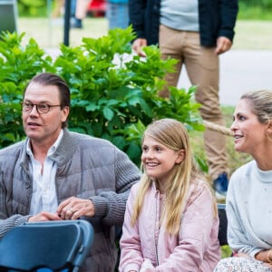 Prince Daniel, La princesse Estelle de Suède, La princesse Madeleine de Suède - La famille royale suèdoise assiste au concert "Solliden Sessions" au château de Solliden à Borgholm, Suède, le 10 juillet 2021.