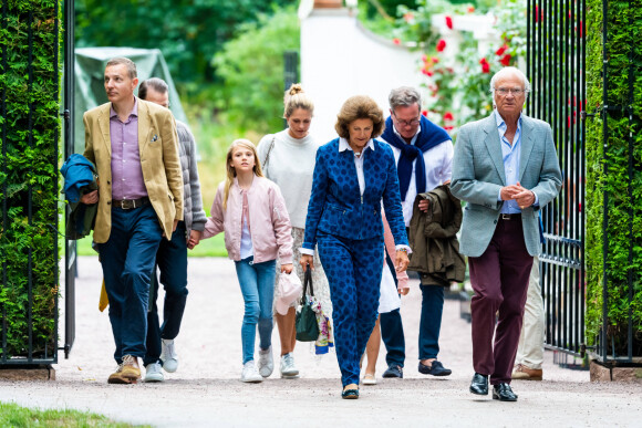 La reine Silvia de Suède, La princesse Estelle de Suède, Chris O'Neill, La princesse Madeleine de Suède, - La famille royale suèdoise assiste au concert "Solliden Sessions" au château de Solliden à Borgholm, Suède, le 10 juillet 2021.