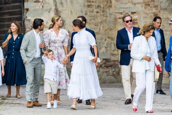 La reine Silvia, la princesse Madeleine et son fils le prince Oscar, le prince Carl Philip et la princesse Madeleine - La famille royale de Suède célèbre le 44 ème anniversaire de la princesse Victoria lors d'un concert au château de Borgholm sur l'île d'Oland, le 14 juillet 2021.