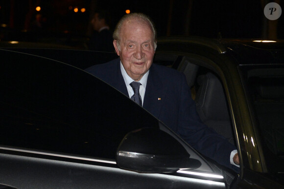 Le roi Juan Carlos d'Espagne à son arrivée aux obsèques de l'homme d'affaires mexicain Placido Arango à Madrid. Le 17 février 2020.