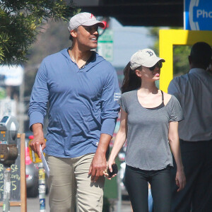 Eliza Dushku et Rick Fox dans les rues de West Hollywood. Le 17 mai 2012.