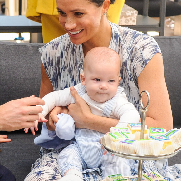 Le prince Harry, duc de Sussex, et Meghan Markle, duchesse de Sussex, avec leur fils Archie ont rencontré l'archevêque Desmond Tutu et sa femme à Cape Town, Afrique du Sud. Le 25 septembre 2019