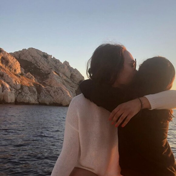 Valérie Bègue et sa fille Jazz à Marseille.