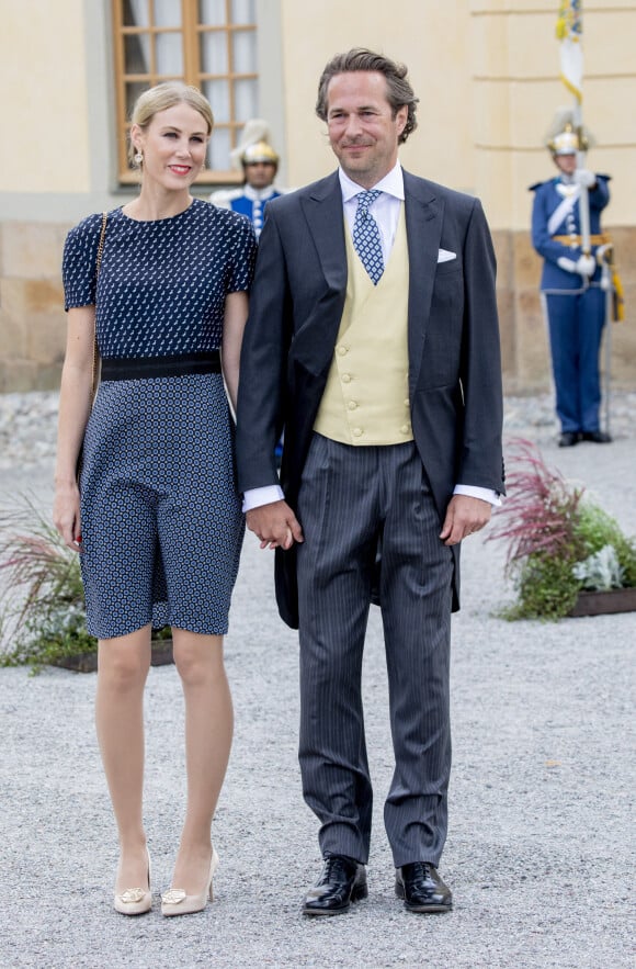 Claes Kockum, Sandrine Kockum - La famille royale suédoise au baptême du prince Julian, duc de Halland, au château de Drottningholm sur l'île de Lovön. Ekero. Le 14 août 2021.