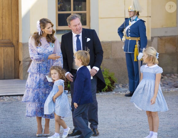 La princesse Madeleine de Suède, son mari Christopher O'Neill, le prince Nicolas, la princesse Adrienne, la princesse Leonore - La famille royale suédoise au baptême du prince Julian, duc de Halland, au château de Drottningholm sur l'île de Lovön. Ekero. Le 14 août 2021.