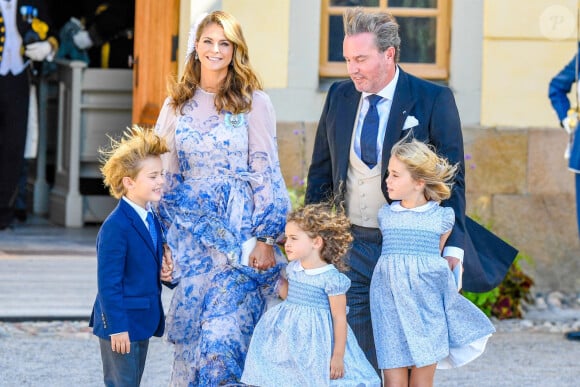 la princesse Madeleine de Suède, son mari Christopher O'Neill, Le prince Nicolas, la princesse Adrienne, la princesse Leonore - La famille royale suédoise au baptême du prince Julian, duc de Halland, au château de Drottningholm sur l'île de Lovön. Ekero. Le 14 août 2021.