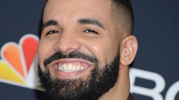 Drake touché par la Covid-19 : effets dévastateurs sur ses cheveux