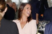 Marie de Danemark de sortie en solo : elle s'inspire de Kate Middleton et Meghan Markle !