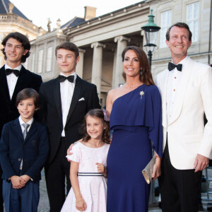 Le prince Joachim de Danemark, la princesse Marie de Danemark, le prince Nikolai de Danemark, le prince Felix de Danemark, le prince Henrik de Danemark, la princesse Athena de Danemark - Célébration du 50ème anniversaire du prince J. de Danemark, dîner organisé par la reine M.II de Danemark au chateau Amalienborg, Copenhague, le 7 juin 2019.