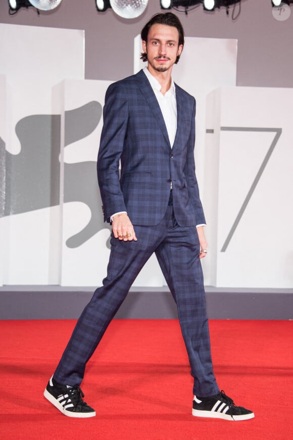 Roméo Elvis - Red carpet du film " Mandibules " lors de la 77ème édition du Festival international du film de Venise, la Mostra. Le 5 septembre 2020 