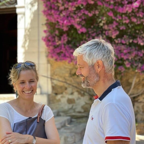 Laurent Wauquiez et sa femme Charlotte en vacances à Bormes-les-Mimosas. Le 11 août 2021.