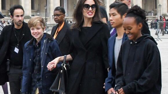 Angelina Jolie fière : deux de ses enfants parlent français ! Elle confie lesquels