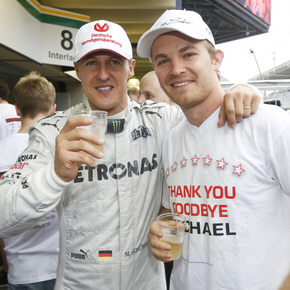 Michael Schumacher et Nico Rosberg au Grand Prix de Formule 1 a Sao Paulo au Bresil le 25 Novembre 2012.