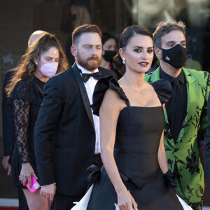 Penélope Cruz assiste à la cérémonie d'ouverture du 78ème festival international du film de Venise (la Mostra de Venise) et à la projection du film "Madres Paralelas". Venise, 1er septembre 2021.