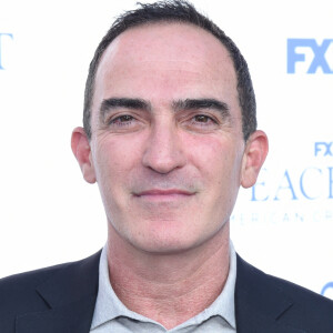 Patrick Fischler - Photocall lors de la première de "Impeachment", saison 3 de la série American Crime Story à propos de l'affaire Monica Lewinsky à Los Angeles le 1er septembre 2021.  