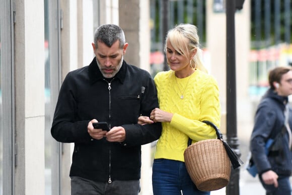 Laeticia Hallyday et Jalil Lespert vont dîner au restaurant Taokan à Paris.