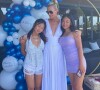 Laeticia Hallyday et ses filles Jade et Joy. Instagram. Le 7 août 2021.