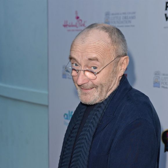 Phil Collins au photocall de la soirée de gala "Dreaming on the Beach" à Miami, le 15 novembre 2018.