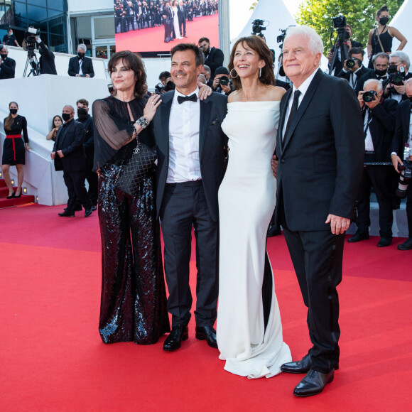 Géraldine Pailhas, François Ozon, Sophie Marceau, André Dussollier - Montée des marches du film " Tout s'est bien passé " lors du 74ème Festival International du Film de Cannes. Le 7 juillet 2021 © Borde-Jacovides-Moreau / Bestimage