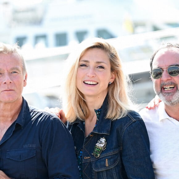 Macha Meril, Franck Dubosc, Julie gayet, Bruno Solo, Helena Noguera - Photocall lors du Festival de la Fiction de La Rochelle. Le 16 septembre 2021