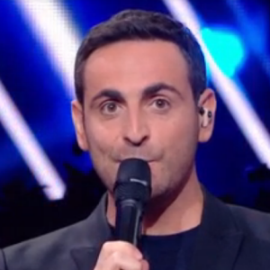 Camille Combal, sans barbe, lors du lancement de la saison 11 de Danse