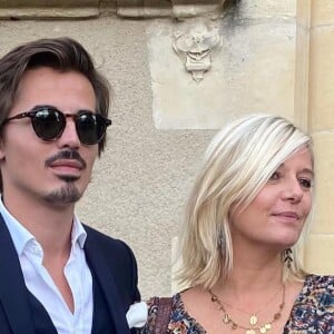 Flavie Flament à un mariage avec son fils Antoine, le 19 septembre 2021