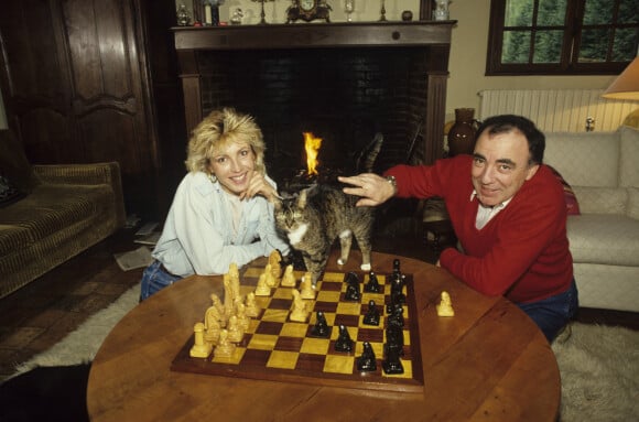 Evelyne Dhéliat et son mari Philippe en 1985.