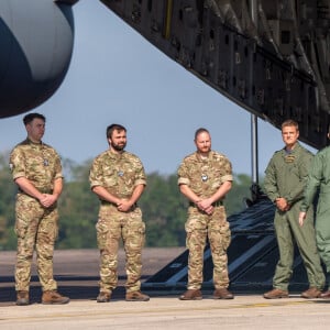 Catherine (Kate) Middleton, duchesse de Cambridge rend visite à la Royal Air Force de Brize Norton dans l'Oxfordshire pour rencontrer les personnes impliquées dans l'évacuation de l'Afghanistan. le 15 septembre 2021.