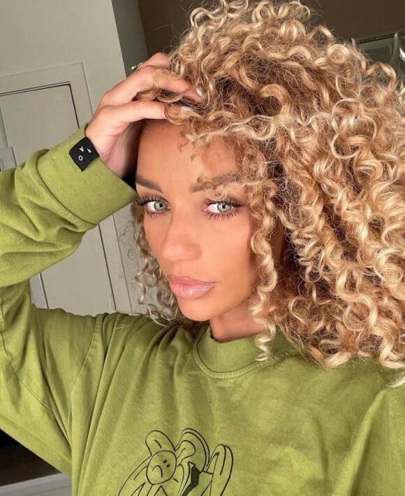 Jena Frumes sur Instagram. Le 5 mars 2021.