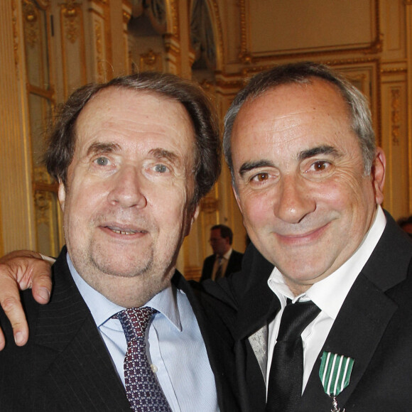 François Florent et son élève Antoine Duléry - Cérémonie de remise des insignes de Chevalier de l'ordre des arts et des lettres. Le 10 avril 2012.