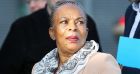 Raphaël Enthoven s'exprime sur les propos de Christiane Taubira et la vaccination dans l'émission C à vous