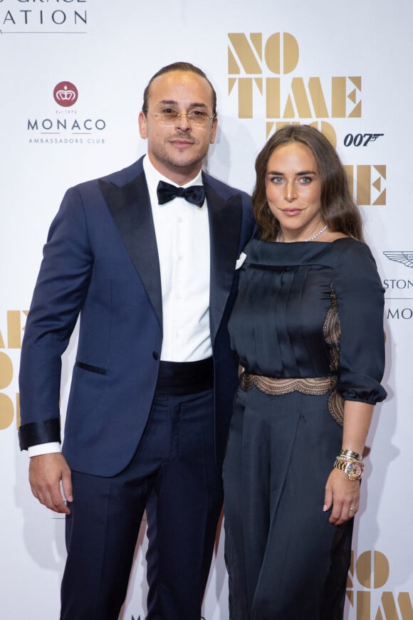 Manuele Thiella et sa compagne Chloe Green durant l'avant première du dernier James Bond " No Time To Die" au Casino de Monaco, le 29 septembre 2021. © Bruno Bebert/Bestimage