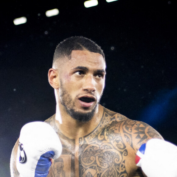 Tony Yoka (Fra) vs Petar Milas (Cro) - HeavyWeight - Tony Yoka s'impose par K.O. au 7ème round face à Petar Milas lors du gala de boxe "La Conquête" au stade Roland Garros à Paris le 10 septembre 2021. © JB Autissier / Panoramic / Bestimage