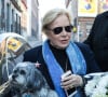 Exclusif - Sylvie Vartan arrive au théâtre Royal de Mons en Belgique pour donner un concert en hommage à Johnny Hallyday.